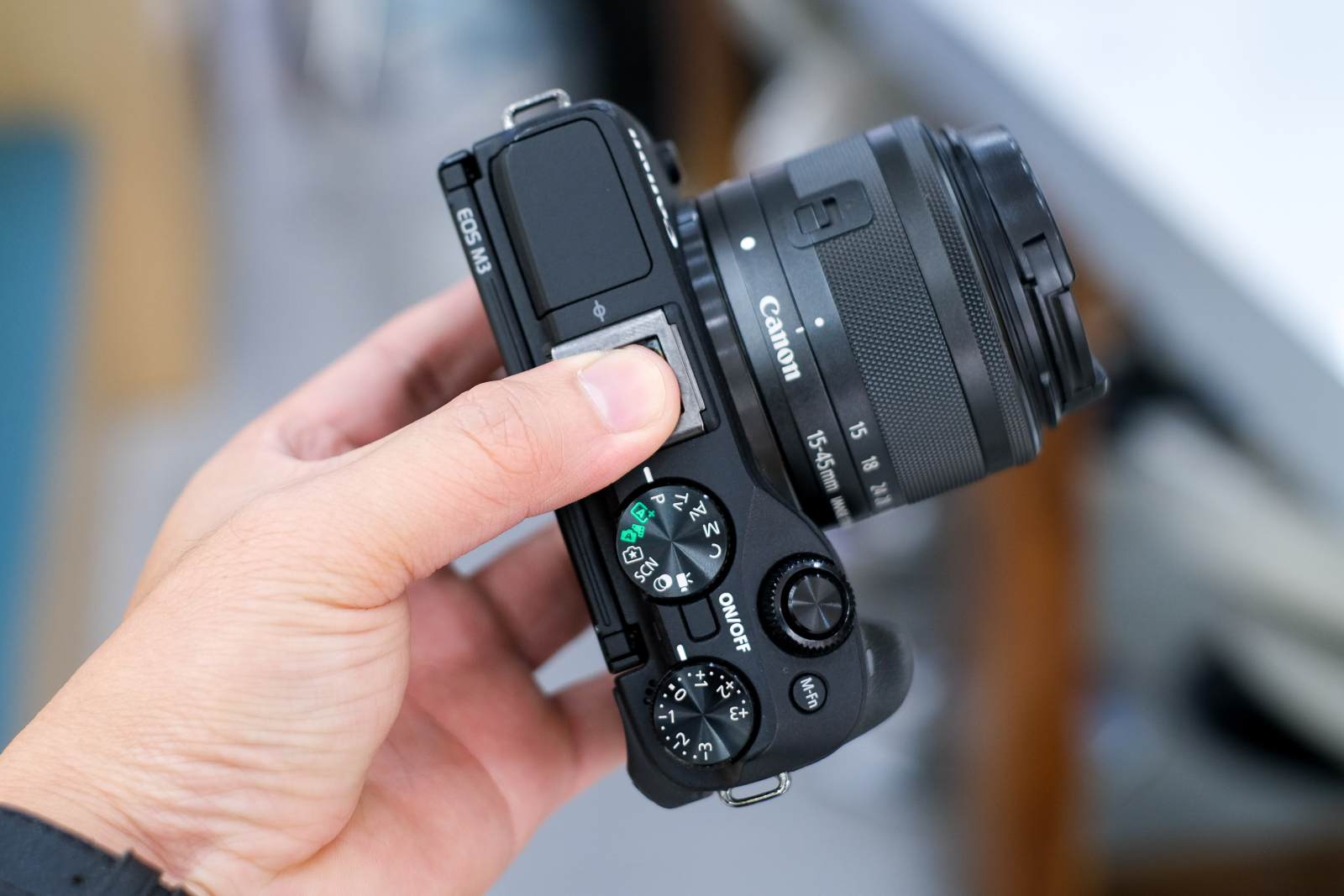 Canon EOS M3 + Kit Lens 15-45mm - Likenew (Body Only)