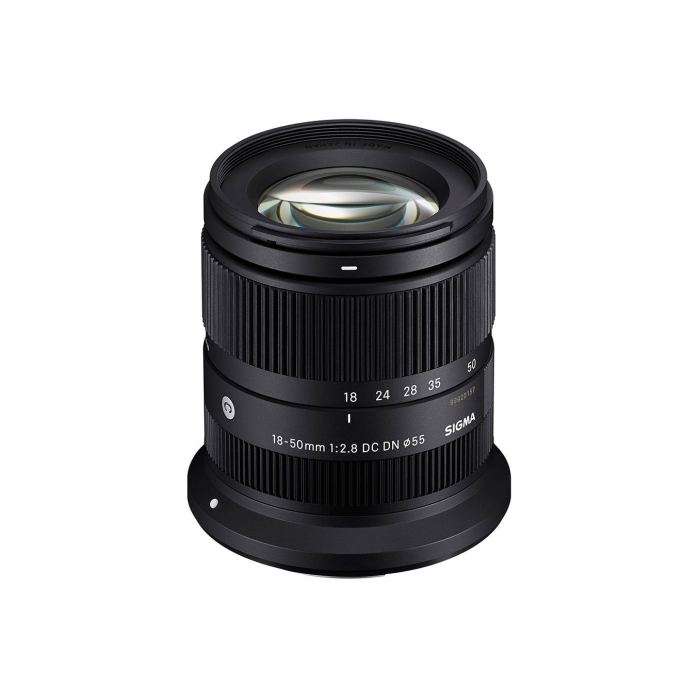 Sigma 18-50mm f/2.8 DC DN (C) Canon RF-S - Likenew