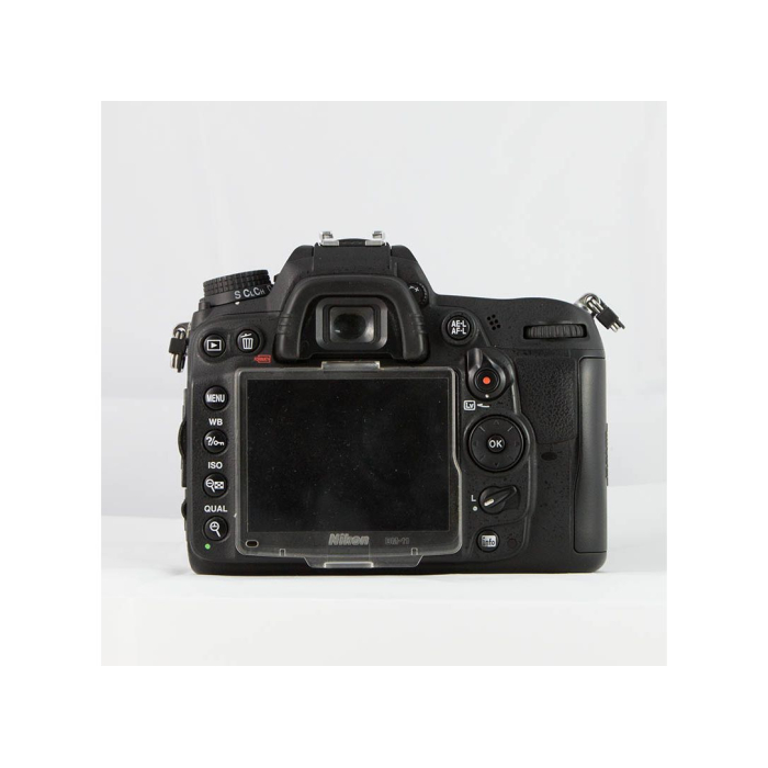Nikon D7000 - Likenew 96%