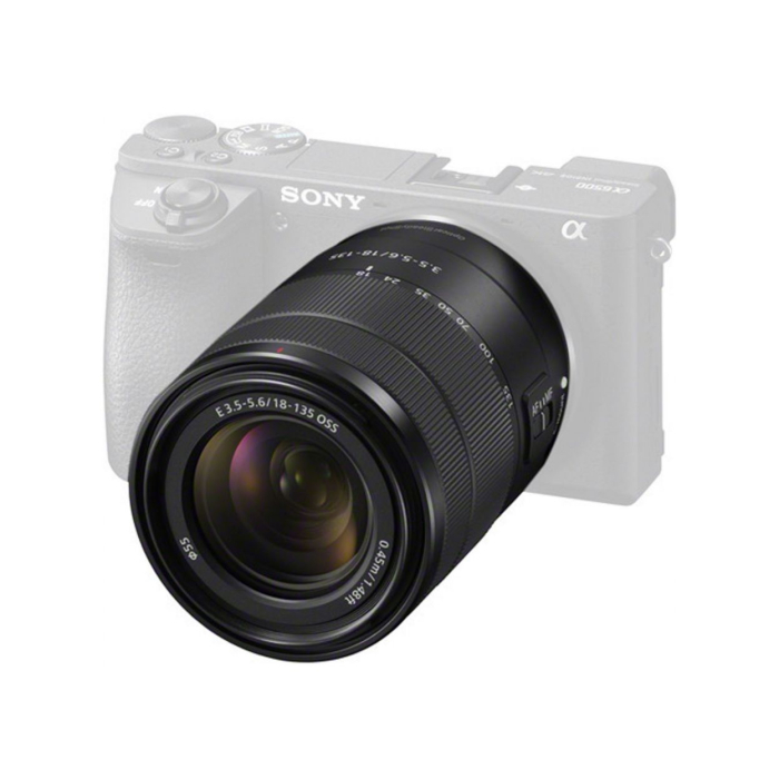 Sony E 18-135mm f/3.5-5.6 OSS - Likenew 98%