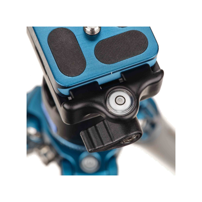 Tripod Benro SuperSlim - Chính hãng