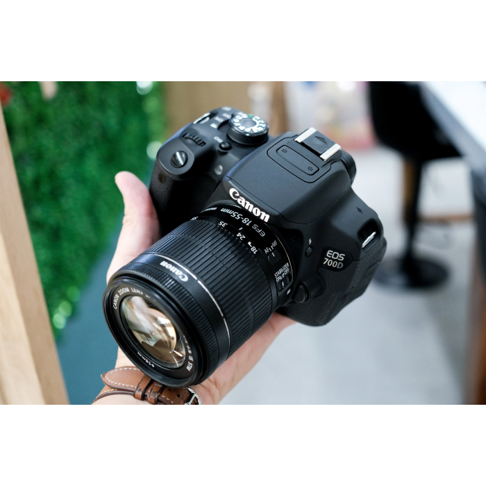 Canon EOS 700D  + kit 18-55mm - Likenew (2nd)